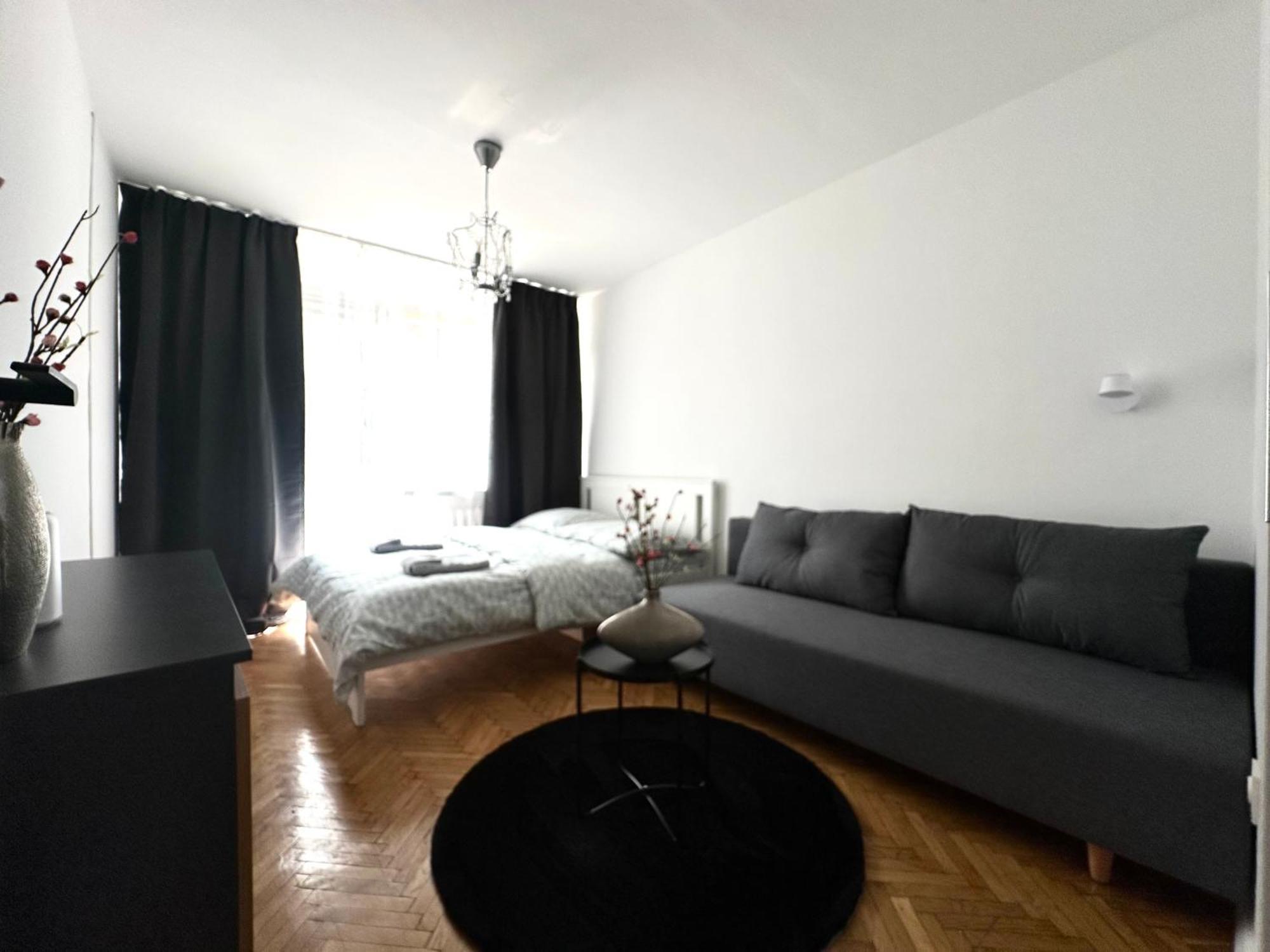 Wita Stwosza Apartment - Self Check-In 20H Breslavia Esterno foto